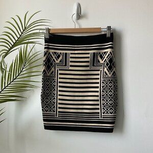 Stretchy Geometric Pencil Skirt Size Small